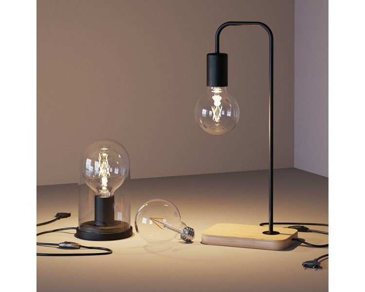 Stolna drvena lampa